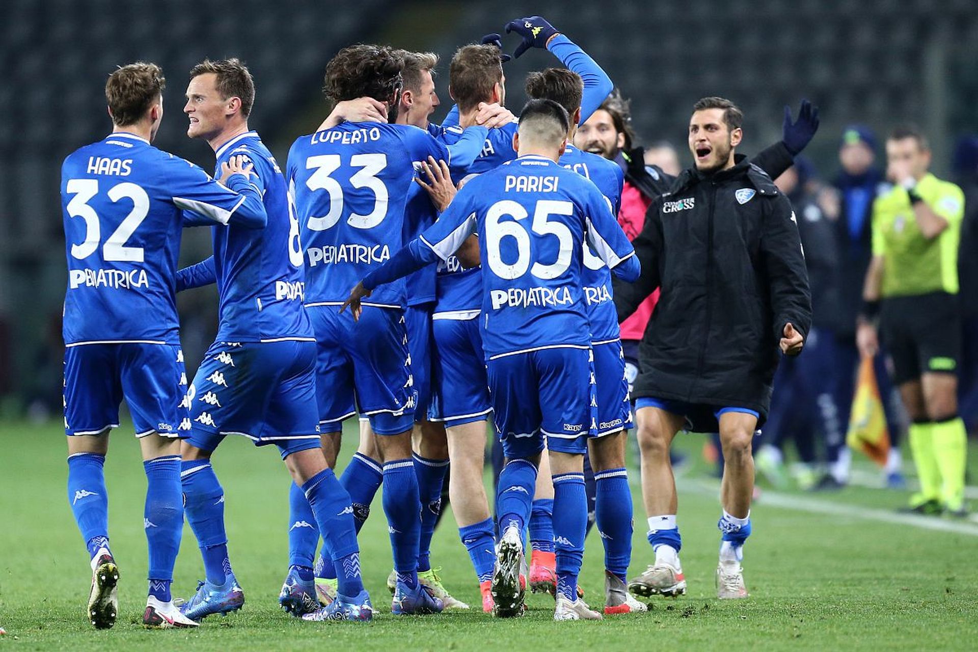 中国女足将 中国女足将